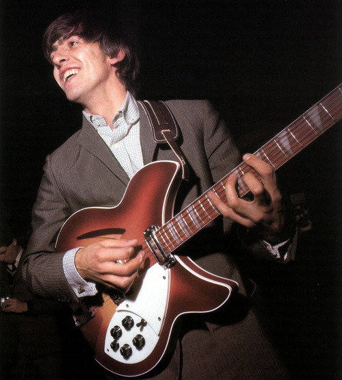 georgeharrisonrickenbacker.jpg