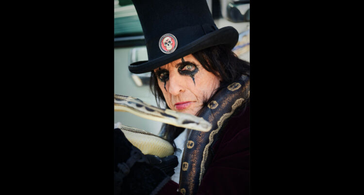 alicecooper126-750x403.jpg
