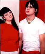 _38136948_whitestripes150.jpg