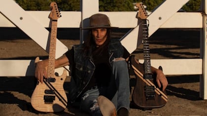 nunobettencourtguitarssept2025_420x237.jpg