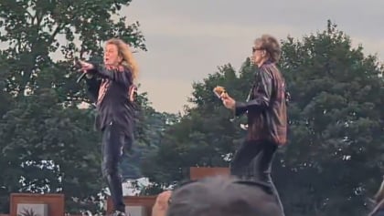 stevevaidavidcoverdalehellfest2022_420x237.jpg