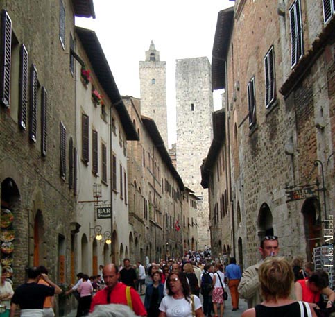 san%20gimignano4.jpg