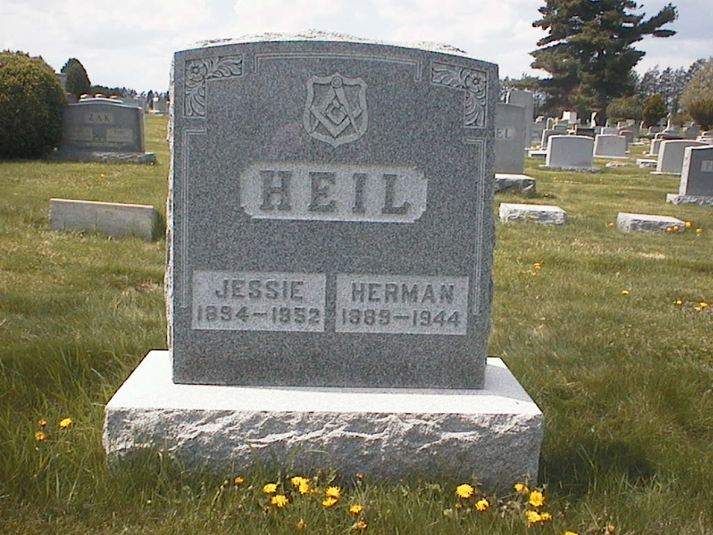 jes_herm_heil_big.jpg