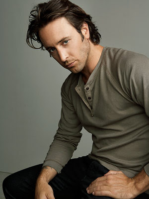 Alex+O%27Loughlin+TV+Guide+Photo+Shoot+Photograph.jpg