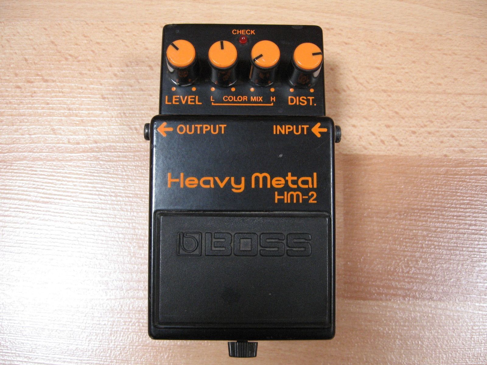 boss-hm-2-heavy-metal-japan-200906.jpg