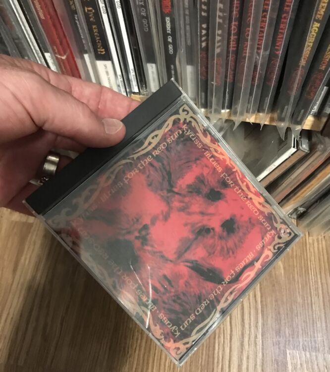 KYUSSBluesForTheRedSun-666x750.jpg