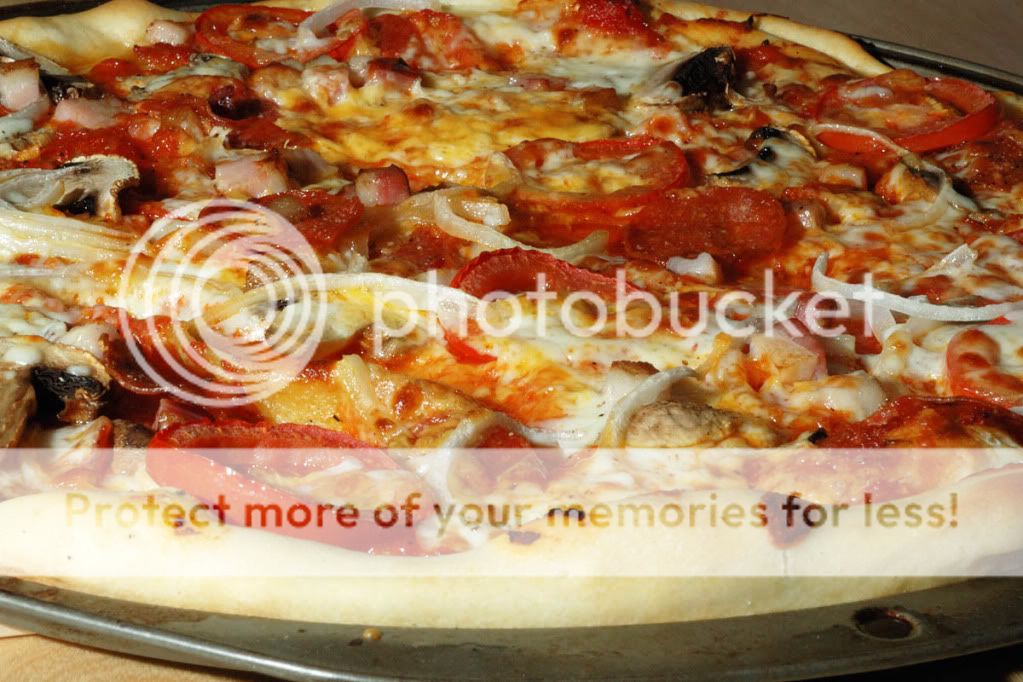 pizza-pepperoni-bacon-1.jpg