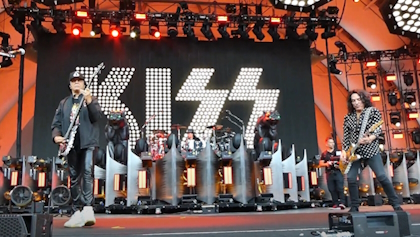 kisshollywoodbowlsoundcheck2023_420x237.jpg