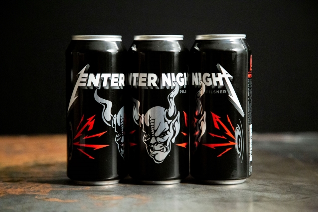 metallicaenternightbeer_638.jpg