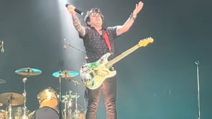 billiejoearmstronglive2022_420x237.jpg