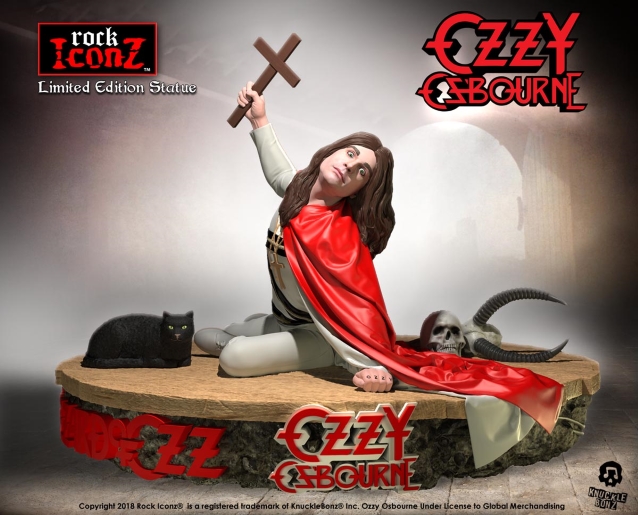 ozzyosbournerockiconz2019statue_638.jpg