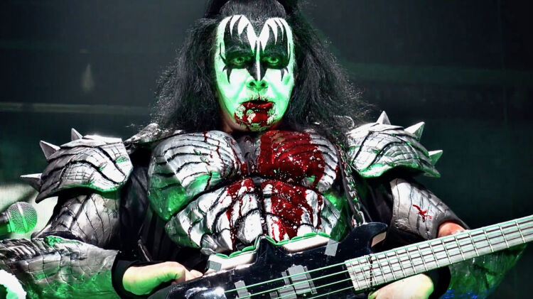 genesimmons525-750x421.jpg