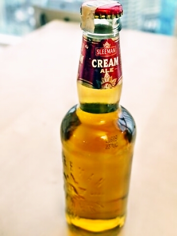 SleemanCreamAle000.jpg