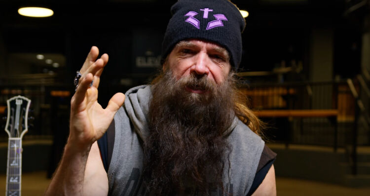 zakkwylde725-750x397.jpeg