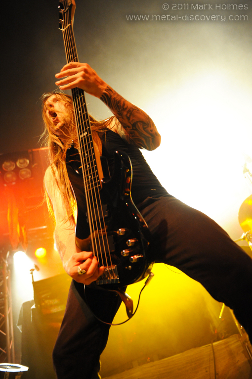 AmonAmarth_Nottingham_2011_25.JPG