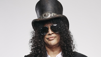 slash_rosshalfin2023_primeprlibbycoffey_420x237.jpg