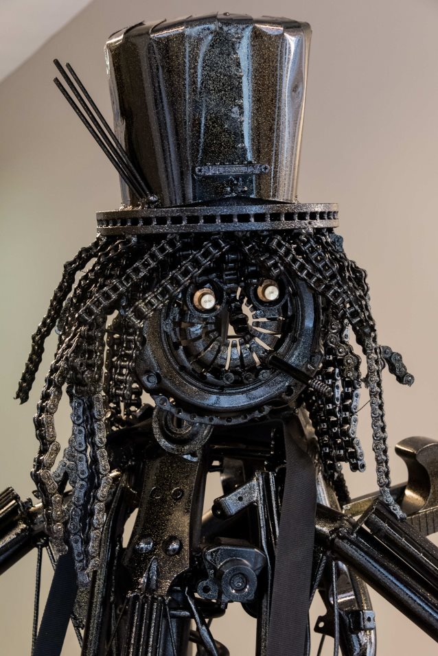 slashsculpture.jpg