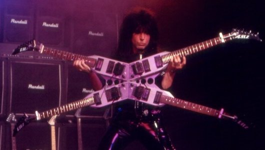 michael-angelo-batio-dean-quad-stolen-guitar-530-85.jpg