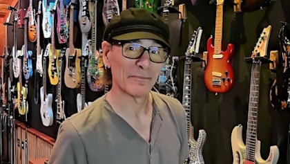stevevaihutguitarsoct2025_420x237.jpg