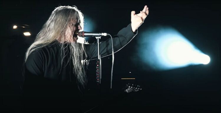 Hypocrisy-live-23-750x384.jpg