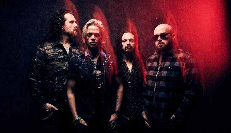 blackstonecherry925-750x433.jpg